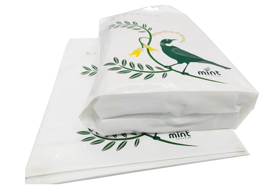 Recyclable Reusable White Reinforced Die Cut Handle Retail Boutique Shopping Bags