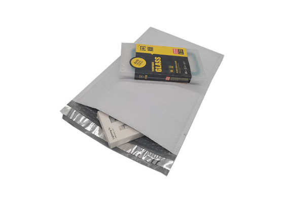 Waterproof  8.5x13.5 Inch Bubble Padded Mailers with full bubble body