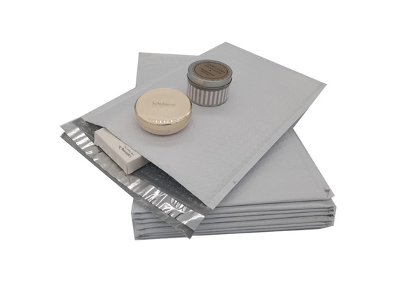 Waterproof  8.5x13.5 Inch Bubble Padded Mailers with full bubble body