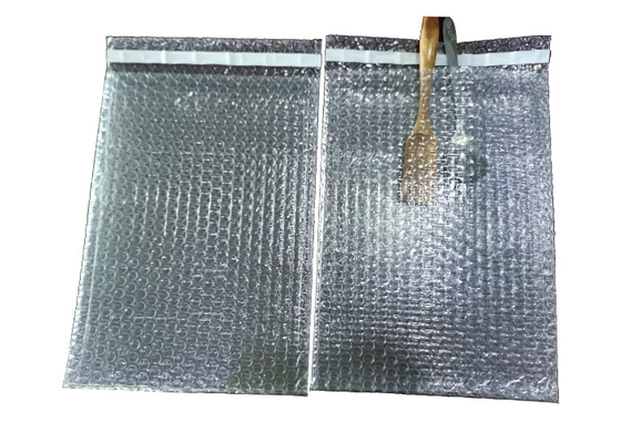 Self Sealing 4x7.5 Inch Clear Bubble Wrap Bags For Protecting Fragile Items