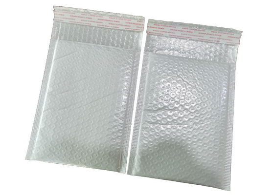 Lightweight White Poly Pearl Bubble Padded Mailers Bubble Wrap Postage Bags